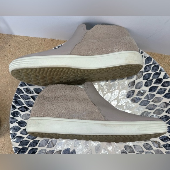 ECCO soft 7 nubuck Gray zip bootie women’s size 9 - Picture 5 of 16